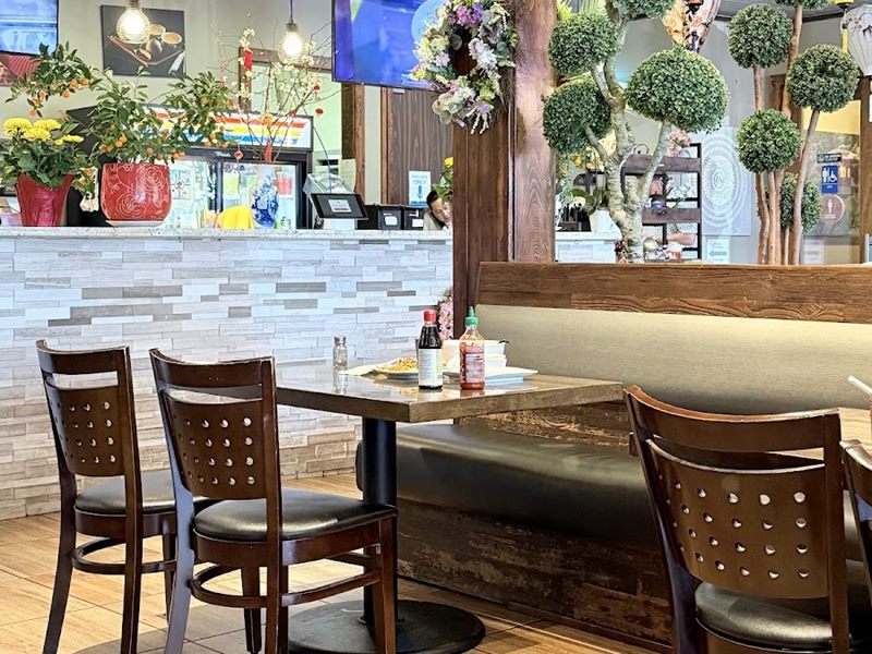 Dakao Restaurant and Bar interior