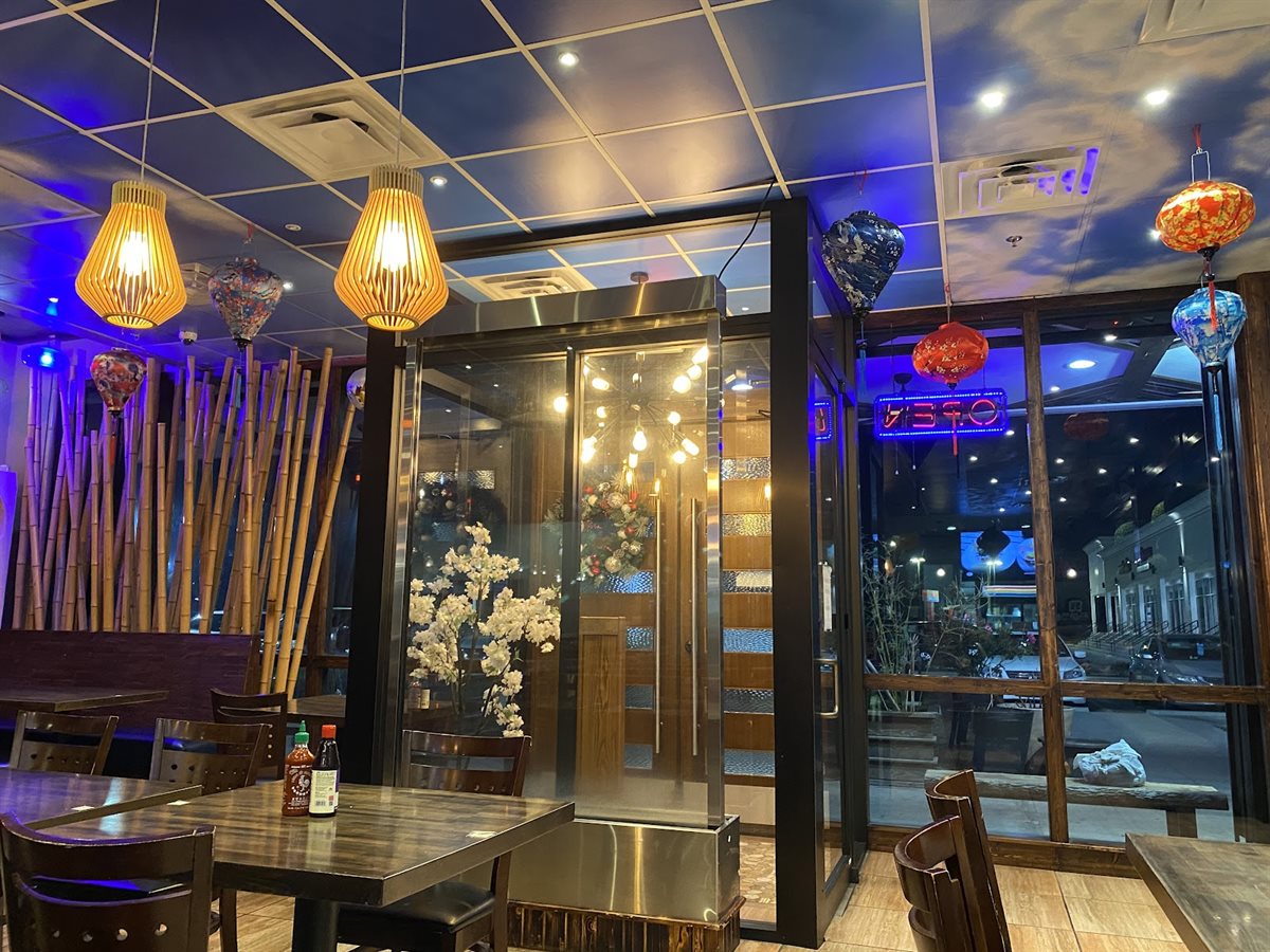 Dakao Restaurant and Bar